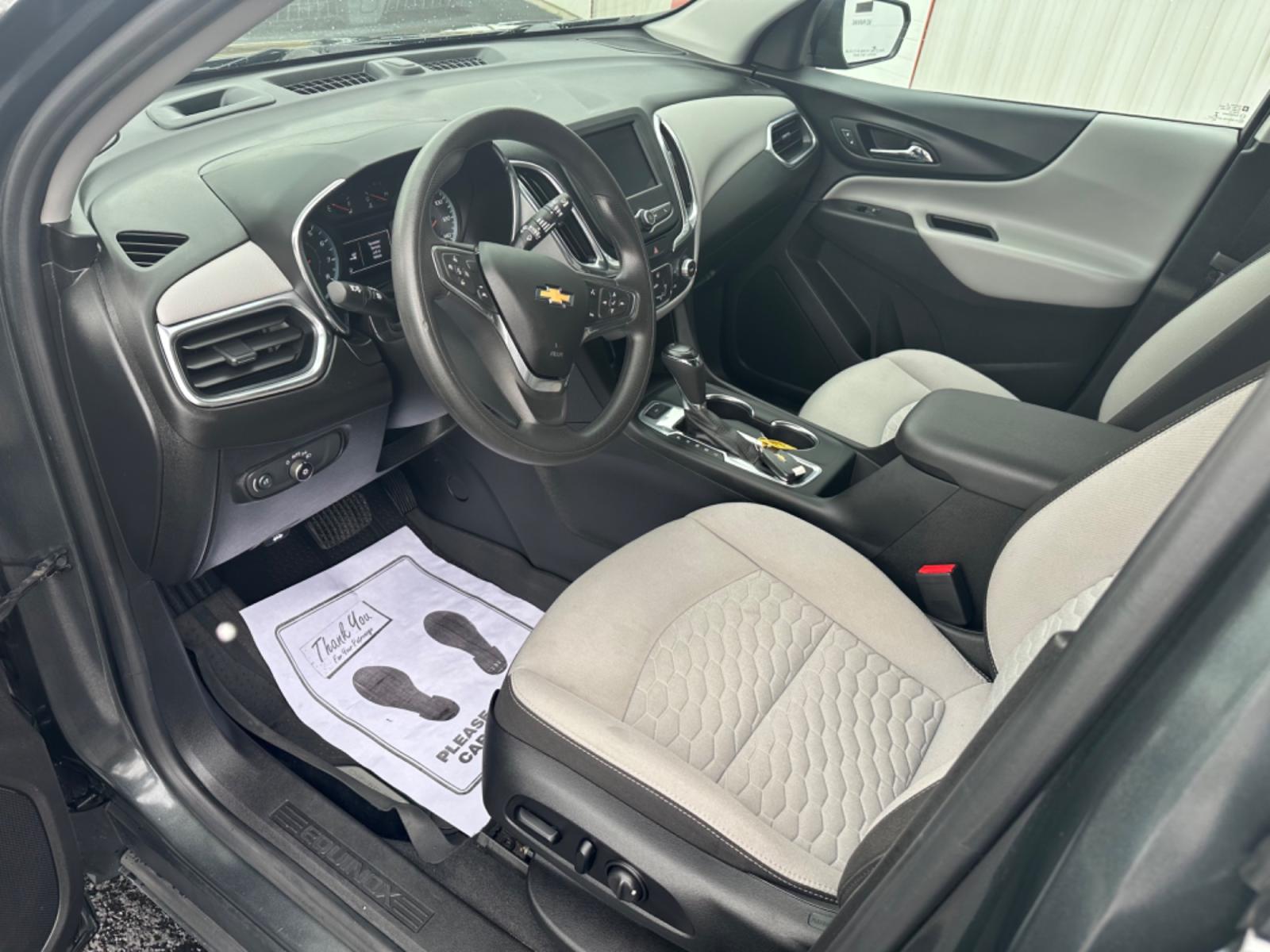 2020 Gray Chevrolet Equinox (2GNAXSEV3L6) with an 4 engine, automatic transmission, located at 8464 Route 219, Brockway, PA, 15824, (814) 265-1330, 41.226871, -78.780518 - MUST SEE 2020 Chev Equinox LS all wheel drive with tinted glass, 4 cylinder engine, air condition, power windows and locks, factory power seat, alloy wheels, and ONLY 16600 miles. Serviced and warranty comes with this pre owned Chevy suv. Hurry in this one won't last long. - Photo #3